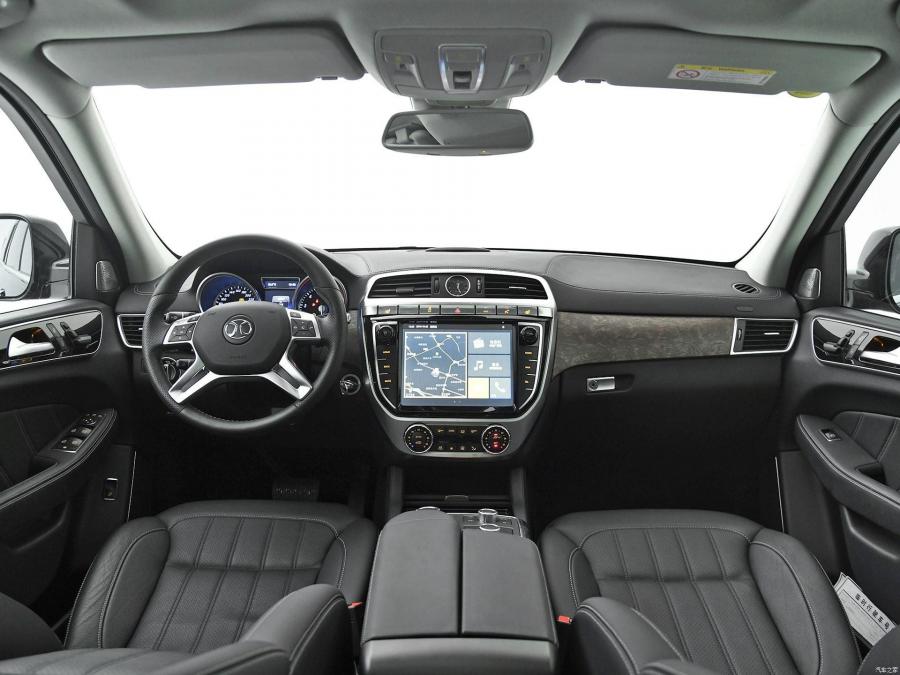 Торпедо BAIC Beijing BJ90 2019 года  (фото 9 из 14)